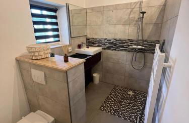 84A - "Mas d'Elise" magnificent villa with pool in the heart of Luberon - Foto 55