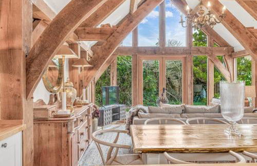 Hiron's Piece and Honeysuckle Cottage - with Hot Tub - Photo 15