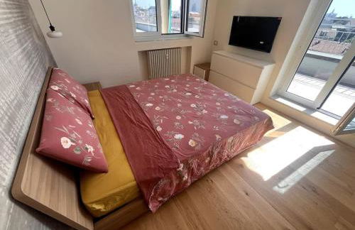 Stunning penthouse Duomo experience - Photo 26