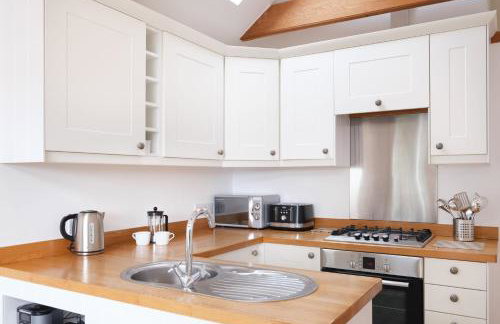 The Boathouse, Kingsbridge - Romantic detached annexe with parking & estuary walk to great pub - Foto 4