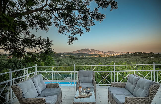 Villa Natura - Photo 1