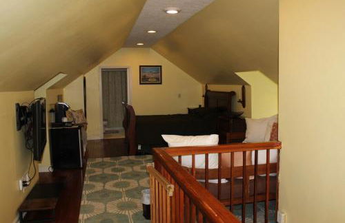 Charming Modern Retreat Near Downtown Jeffersonville & Bob Hedge Park - Foto 6