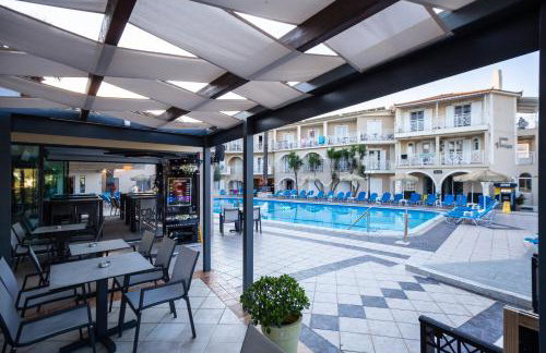 Vivian Hotel - Photo 6