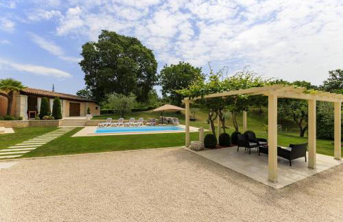 Villa Viscum in Central Istria for 8 persons with large garden - pet friendly - Foto 9