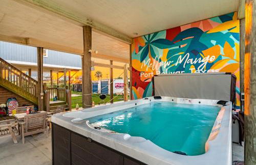 Beachfront 4BR - Tiki Bar, Yard Games, Pet-Friendly - Foto 49