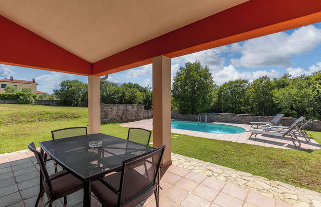 Pool House In Greenery - Foto 29