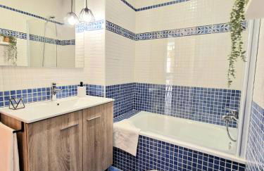 AA Guest - Victoria Center Eco Apartment - Photo 20