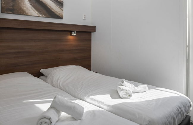 Bungalow in Zeebad Near the Beach - Photo 2