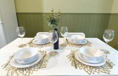 3-Bed, Sleeps 6, 1 Bath, Parking, WiFi - Foto 15