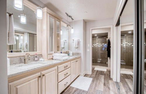 Peaceful Lakefront Beauty - Foto 17