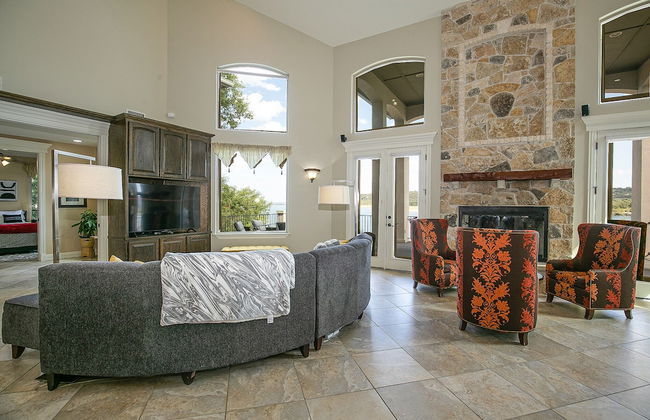 Lakefront Luxury-breathtaking Views-games-firepit - Foto 33