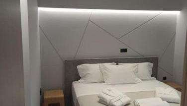 VARKIZA VIEW APARTMENT - Photo 4