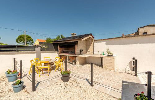 Unique Villa V with large pool - Photo 55