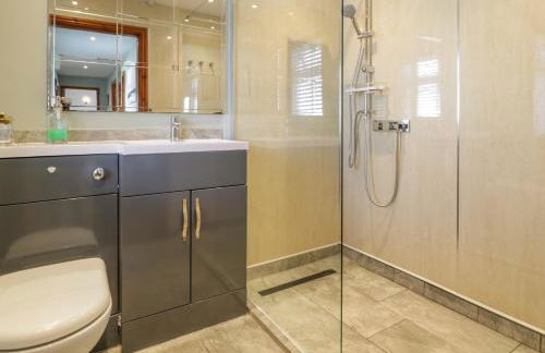 Sea Breeze - Photo 18