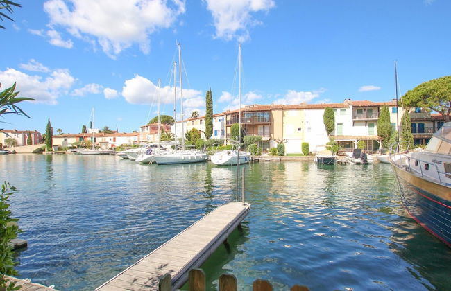 Charming Holiday Home With Terrace - Photo 14