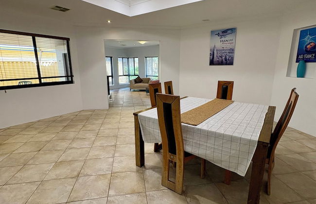 Seacrest Luxurious Holiday Home - Foto 18