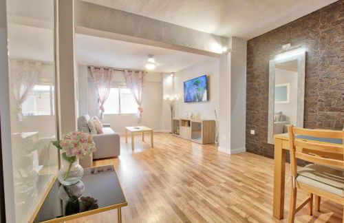 Lujoso apartamento centro ciudad, parking privado gratuito - Foto 2