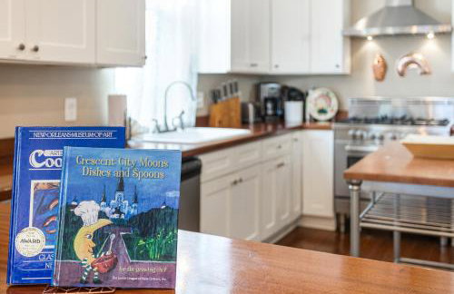 Renovated Historic 4BR House Near Magazine St & Uptown - Photo 27