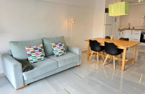 Apt. En la Playa, Wifi rápido y piscina. - Foto 7