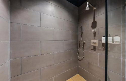 Cincinnati Vista - Rooftop, Balcony & Fireplace - Foto 8