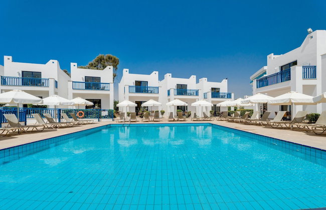 Kritamo Beach Hotel Apartments - Foto 1