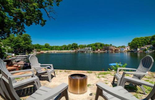 Lake Front Outdoor Living Sleeps 8 - Foto 2