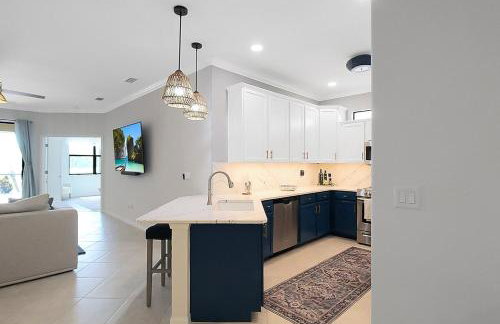 Gorgeous Lakefront Villa in Gran Paradiso - Seabird Villa - Photo 32