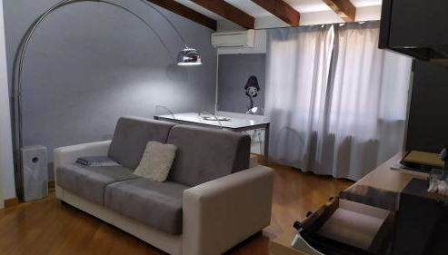 NOLO93-Quiet design attic in NOLO, metro in front, 10 min Duomo - Foto 5