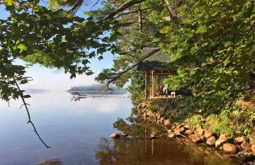 Restored Historic Saranac Lake Home Lake Access! - Foto 40