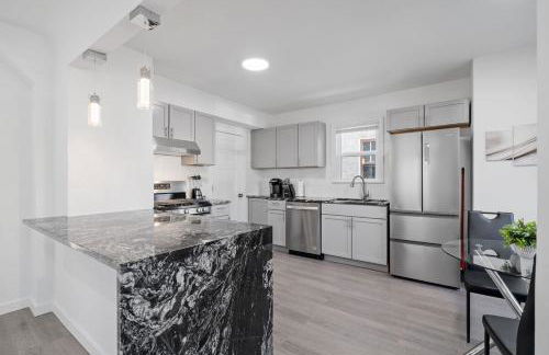 Movie Game Room & Fire Pit Luxury Spacious Home - Foto 8