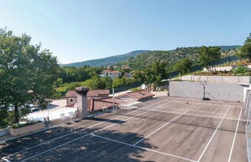 4 Bedroom Stunning Home In Neoric - Foto 25