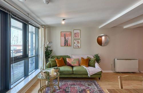 Luxury 2-Bed Penthouse In Deansgate I Free Parking - Foto 1