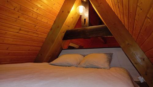 Escapade Romantique sous les toits de Kéréon - Centre Historique, rue piétonne - Photo 3