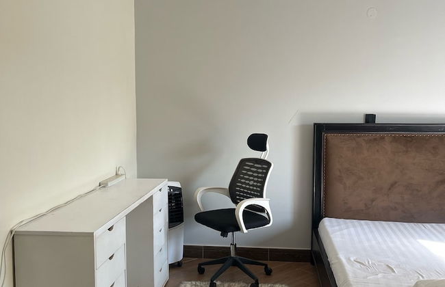 1 Bed Flat - Sleeps 2 - Parking - Wifi - Foto 3