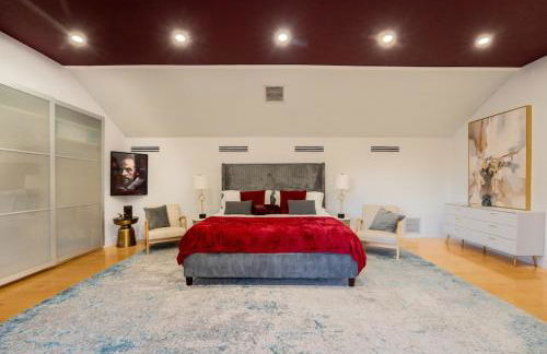 Beachfront Oasis w Htd Pool Cinema Game-Room Tiki - Foto 37