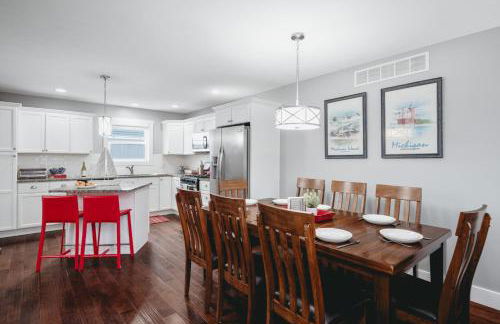 962 Townhouse 3BR Near Downtown Beaches and Wineries - Photo 3