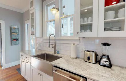 Historic Lady Renovated-Half Mile Walk to DT-Beach 3 Mi-Optional Guesthouse - Foto 5