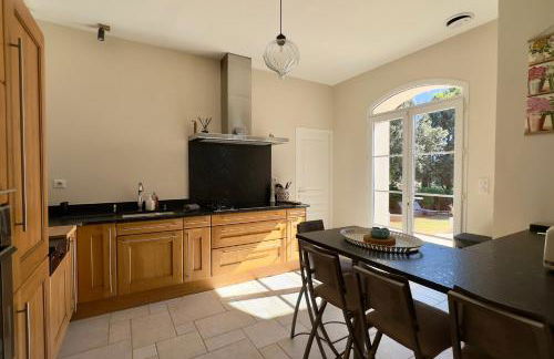 Les Lauriers Roses air-conditioned villa with garden and swimming pool - Photo 14