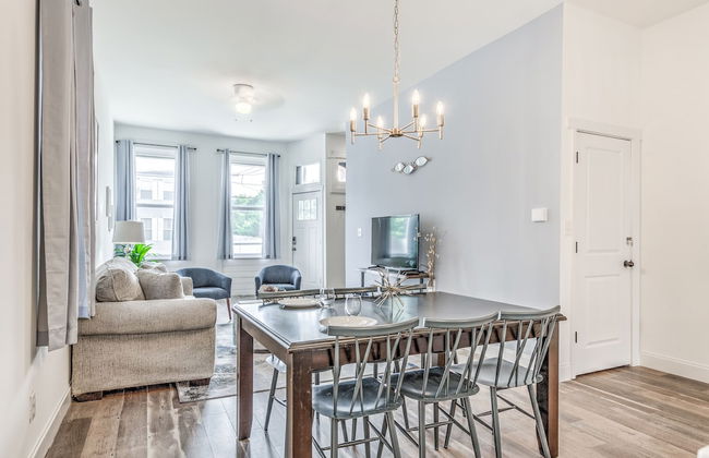 Delightfully Redesigned Home - JZ Vacation Rentals - Photo 24