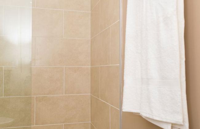 Executive Suites at The Bromptons - Photo 12