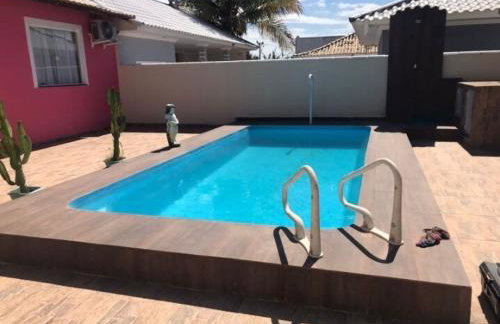 Linda casa com piscina - Foto 1