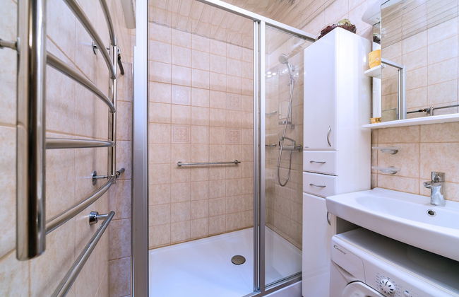 MaxRealty24 Marii Ulianovoy 12 - Photo 18