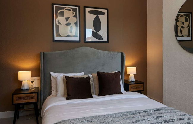 The Leyton Midland Crib - Cozy 2bdr Flat With Study Room + Garden - Foto 17