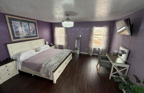 Spacious Family Home with Pool, Hot Tub, Fast Wifi - Foto 46