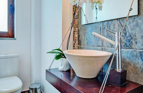 Private Pool & Garden Villa for 6 - Foto 29