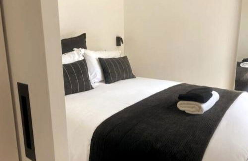 The Cabin at Barnstormers, luxury woodland setting - Foto 12