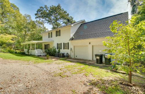 Spacious White Rivers Jewel Fishing Haven! - Foto 39