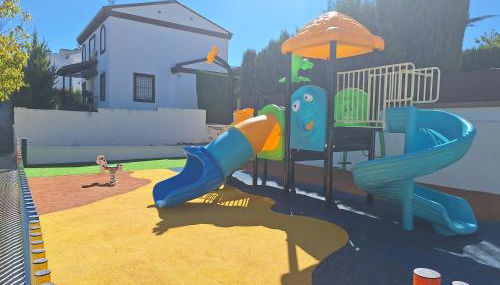 Extraordinaria Villa con piscina y chimenea - Foto 3