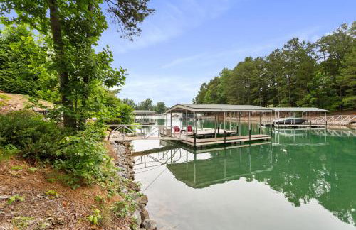 Lakefront Keowee Home with Dock, 14 Mi to Clemson - Foto 4