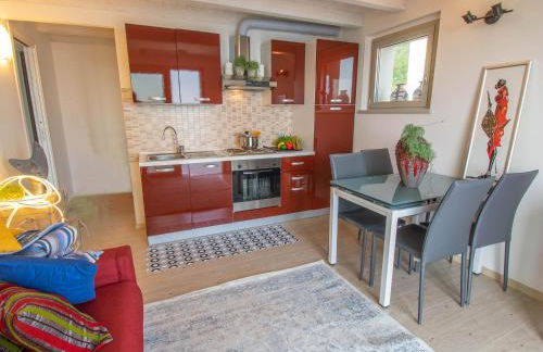 EnjoyIseoLake - Van Gogh - beautiful lake Iseo view and swimming pool - Photo 4